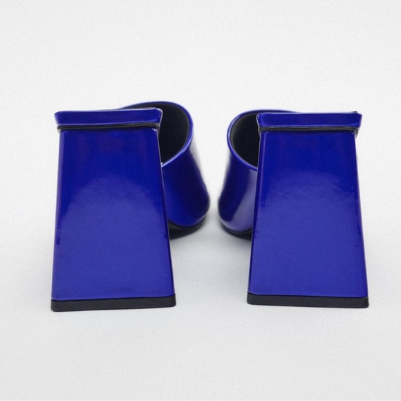 NWT Metallic Blue Geometric Block Heel Square Toe Mule Sandal, 8 - Picture 3 of 4